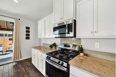 336 Primrose Drive, Vacaville, CA 95687 - Photo 22