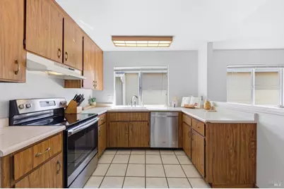 2446 Micawber Lane, Santa Rosa, CA 95401 - Photo 8