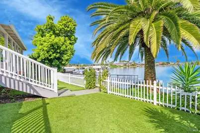 45 Del Oro Lagoon Drive, Novato, CA 94949 - Photo 34