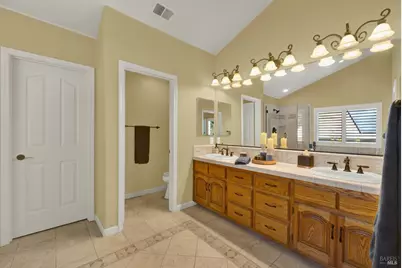 3442 Glen Ellen Drive, Fairfield, CA 94534 - Photo 58