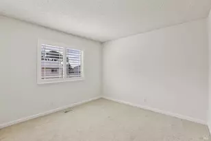 105 Woodstock Ct, Benicia, CA 94510 - Photo 26