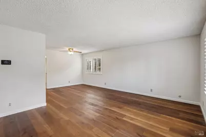 105 Woodstock Court, Benicia, CA 94510 - Photo 8