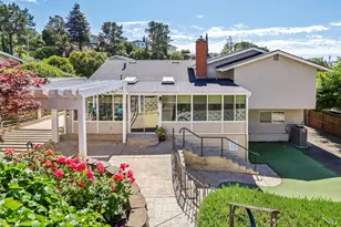 105 Woodstock Ct, Benicia, CA 94510 - Photo 44