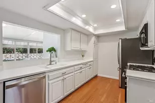 105 Woodstock Ct, Benicia, CA 94510 - Photo 20