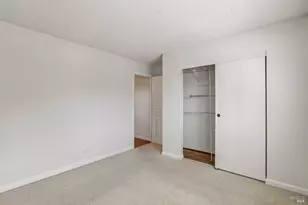 105 Woodstock Ct, Benicia, CA 94510 - Photo 28