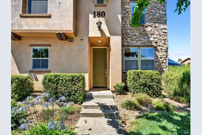 180 Healdsburg Avenue #A, Cloverdale, CA 95425 - Photo 4