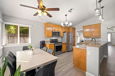 619 Rutgers Street, Vacaville, CA 95687 - Photo 8