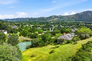 437 Crestridge Pl, Santa Rosa, CA 95409 - Photo 2