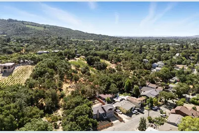 17641 Highland Boulevard, Sonoma, CA 95476 - Photo 30