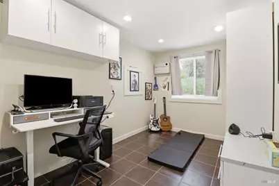 54 Manzanita Avenue, Novato, CA 94945 - Photo 32
