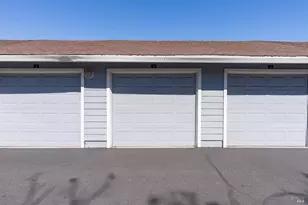 225 Burt St, Santa Rosa, CA 95407 - Photo 40