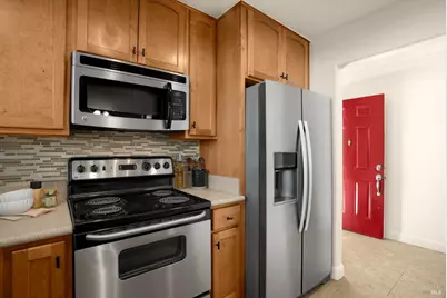 225 Burt Street #3, Santa Rosa, CA 95407 - Photo 2