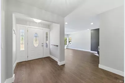 341 La Crosse Avenue, Santa Rosa, CA 95409 - Photo 4