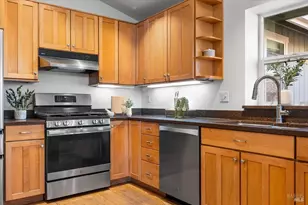 2257 White Chapel Ct, Santa Rosa, CA 95401 - Photo 12