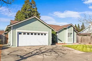 2257 White Chapel Ct, Santa Rosa, CA 95401 - Photo 2