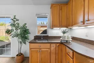 2257 White Chapel Ct, Santa Rosa, CA 95401 - Photo 32