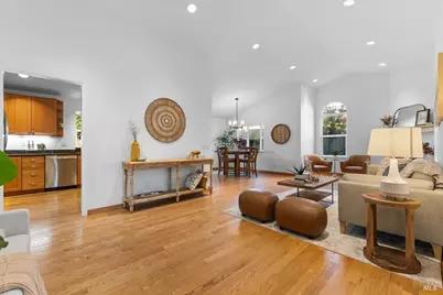 2257 White Chapel Court, Santa Rosa, CA 95401 - Photo 4