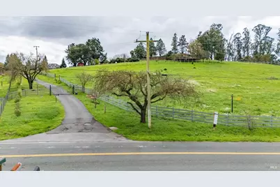 1226 Madrone Avenue, Cotati, CA 94931 - Photo 16