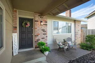 775 Cahill Ct, Dixon, CA 95620 - Photo 1