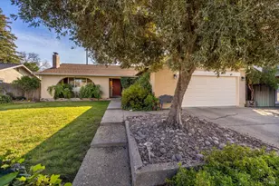 456 Marbella Ln, Vacaville, CA 95688 - Photo 4