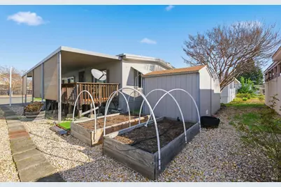 99 Hacienda Drive, Napa, CA 94558 - Photo 28