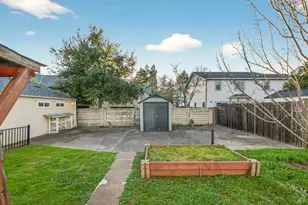 153 S Seymour St, Napa, CA 94559 - Photo 48