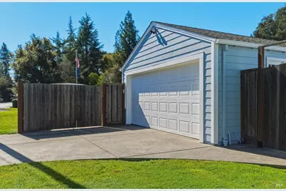 1136 Poppy Drive, Santa Rosa, CA 95404 - Photo 20