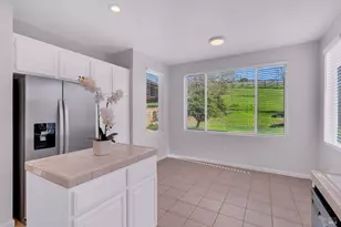 1014 Sandhurst Dr, Vallejo, CA 94591 - Photo 20