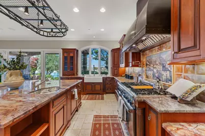 87 Del Oro Lagoon, Novato, CA 94949 - Photo 32