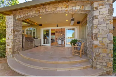 87 Del Oro Lagoon, Novato, CA 94949 - Photo 20