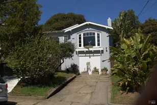 180 Farragut Ave, Vallejo, CA 94590 - Photo 1