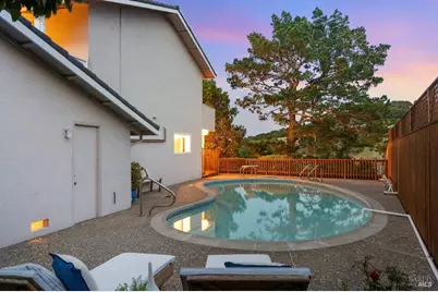 116 Twelveoak Hill Drive, San Rafael, CA 94903 - Photo 12