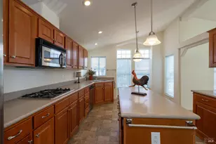 32 Yorkshire Dr, Santa Rosa, CA 95401 - Photo 4