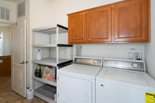 32 Yorkshire Dr, Santa Rosa, CA 95401 - Photo 8