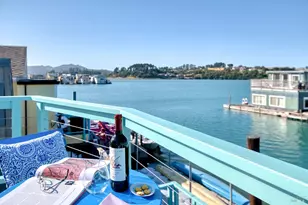 35 W Pier, Sausalito, CA 94965 - Photo 20