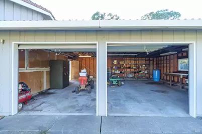 19360 Linden Street, Sonoma, CA 95476 - Photo 34