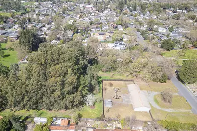 19360 Linden Street, Sonoma, CA 95476 - Photo 12