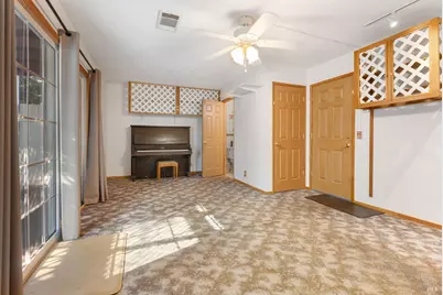 692 Linwood Street, Vacaville, CA 95688 - Photo 14