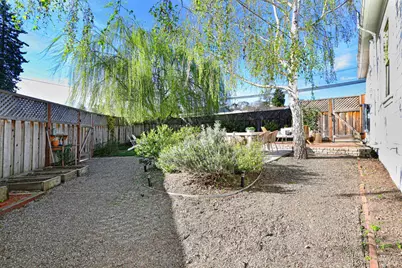 229 Bodega Avenue, Petaluma, CA 94952 - Photo 24