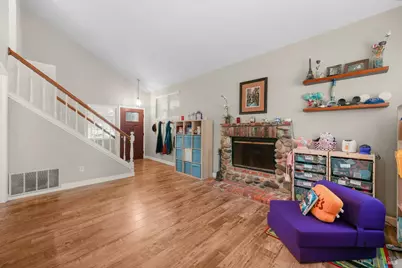 300 Robin Circle, Vacaville, CA 95687 - Photo 8