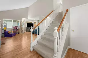 300 Robin Cir, Vacaville, CA 95687 - Photo 6