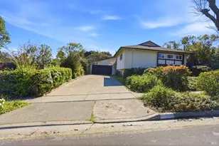 15 Alameda De La Loma, Novato, CA 94949 - Photo 2