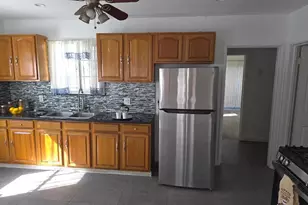 1029 73rd Ave, Oakland, CA 94621 - Photo 4