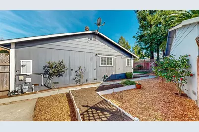 2400 Copperfield Drive, Santa Rosa, CA 95401 - Photo 46