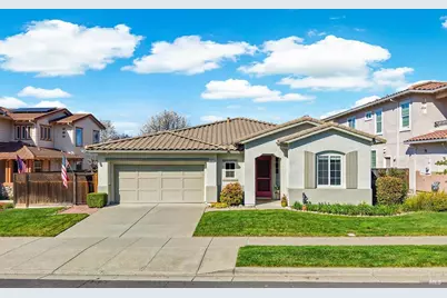 624 Emerald Hills Circle, Fairfield, CA 94533 - Photo 2