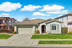 624 Emerald Hills Cir, Fairfield, CA 94533 - Photo 2