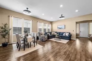 624 Emerald Hills Cir, Fairfield, CA 94533 - Photo 8