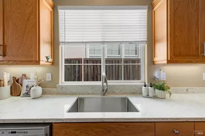 624 Emerald Hills Circle, Fairfield, CA 94533 - Photo 22