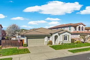 624 Emerald Hills Cir, Fairfield, CA 94533 - Photo 4