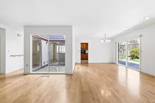 8886 Oakmont Dr, Santa Rosa, CA 95409 - Photo 6